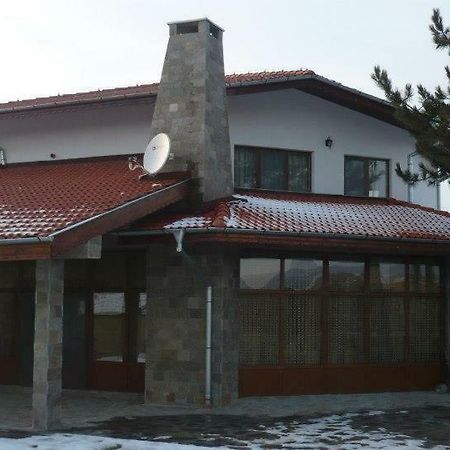 Вила Дъбовец Dubovets Luaran gambar